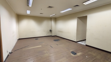 Sewa Office Space Mall Taman Palem 527 Meter Kosongan Cengkareng