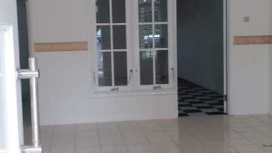 Jual Rumah Taman Lembah Hijau Lippo Cikarang