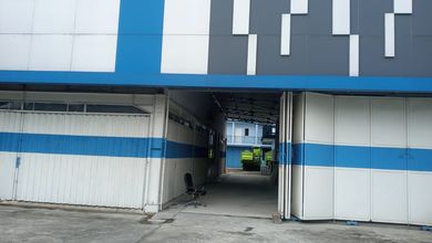 Gudang Dan Showroom Multi Fungsi Di Cipondoh