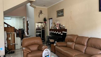 Rumah Cantik Dan Megah Di Mega Kebun Jeruk