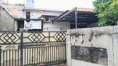 Dijual Rumah + Kostan di Kebon Jeruk Jakarta Barat