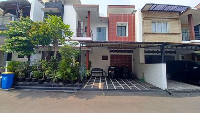 Di Jual Rumah 2 Lantai Di Komplek Mampang Jakarta Selatan 