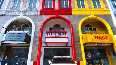 Ruko 3 Lantai Hadap Jl Raya, Siap Pakai, Lokasi Dekat Mall Sms di Gading Serpong