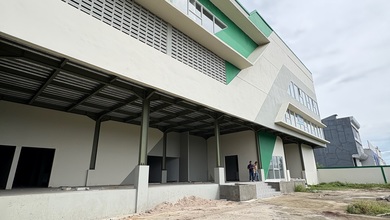 Gudang premium 2790m2 3 lantai di pakuhaji kalibaru