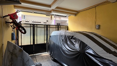 Rumah 2 Lantai sudah renovasi Daerah Tanjung Duren Selatan