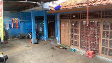 Dijual Rumah Tua 172m2 di Pasar Minggu dekat Terminal