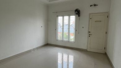 Disewakan Rumah Bersih Terawat Di Penerangan Grogol