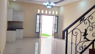 Dijual Rumah Baru 3kt Dekat Binus Kemanggisan Ilir