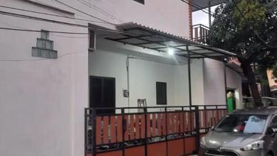 DIjual rumah Komplek walikota Sukapura. Bonus 2 Kiosk.