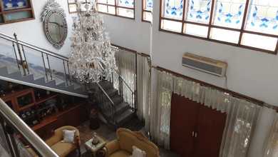 Rumah 400m2 Di Taman Aries Bebas Banjir