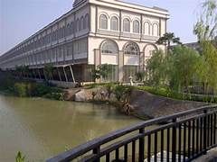 Rukan Ruko Gandeng Food City Green Lake City