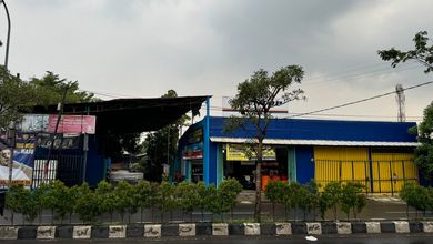 Dijual Tanah N Bangunan Cipondoh Area Komersil Jamin Ramai Banget