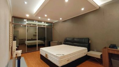 Rumah Full Furnish Green Lake City Cluster Amerika Latin