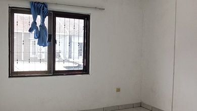 Rumah Di Sewa Di Taman Surya