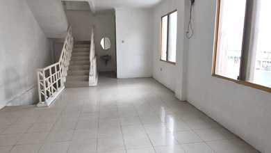 Ruko Gandeng Huk Di Ruko Pelangi Taman Palem Lestari