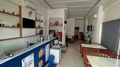 Ruko 3 Lantai di La Riviera Pik 2. Hadap Danau