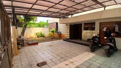 Rumah 2 Lantai di Taman Surya, Daan Mogot, Shm