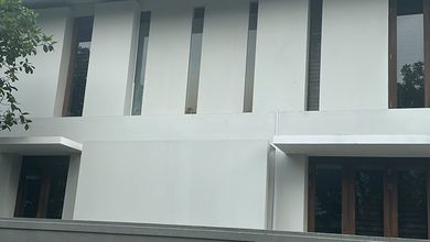 Rumah Cantik Modern 2lt Bintaro Strategis Rumah SHM di Puri Bintaro, Sawah Baru, Ciputat, Kota Tangerang Selatan, Banten, Kota Tangerang Selatan, Ciputat, Sawah Baru, Banten, 15413, Bintaro Bagus