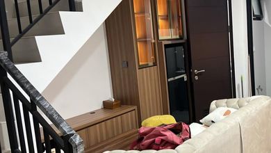 Rumah Siap Huni 2 Lantai Full Furnished Pik 2