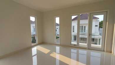 Rumah Hoek Grand Pasadena Village Rapih Siap Huni