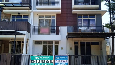 Disewa Rumah di Katamaran Indah Pik, Lokasi Boelevard Strategis.