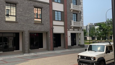 Disewakan Ruko Brand New Osaka Pik 2. 3 Lantai