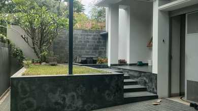 Rumah 2Lantai,Bagus, Siap Pakai