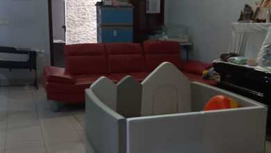 Rumah 2 Lantai Siap Huni dengan Lebar Muka 15 Meter di Srimahi