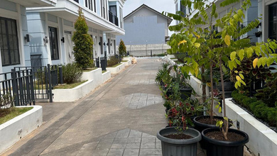  Rumah 3 Lantai Baru Unfurnished di Lavon, Cikupa Double Decker