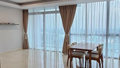 Apartemen The Windsor 3 Kamar Tidur Bagus Semi Furnished