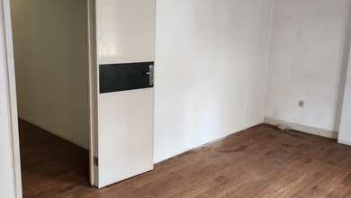 Disewakan Ruko Pik1 Termurah 