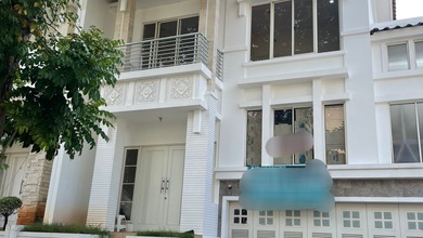 Rumah Crown Golf Bgm Pik 10x25 2,5lt View Danau Bagus Banget