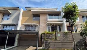 Jual Rumah Cantik LT 240 m2 area Golf Island, Jakarta Utara
