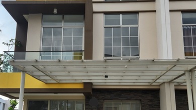 TERMURAH Rumah PIK 2 type 4,5x10 3lantai 3kamar brand new 