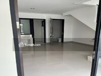 TERMURAH Rumah PIK 2 type 4,5x10 2lt tahap 1 SHM siap huni