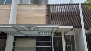 Disewakan Rumah Pantai Indah kapuk 10x30 golf island 3lt marmer 