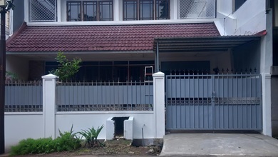 Disewakan Rumah 2 Lantai Siap.huni.di Pancoran Jakarta Selatan
