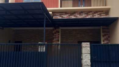 Di Sewakan Rumah 2 Lantai Di Duren Tiga Jakarta Selatan 