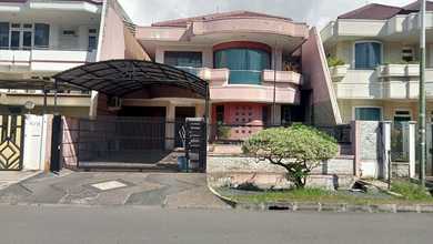 Rumah 6 Kamar Tidur Siap Huni Puri Kencana, Jakarta Barat