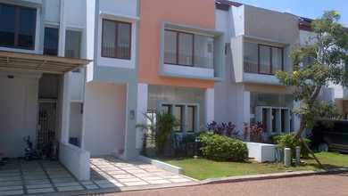 Rumah Cluster 2 Lantai Di Jakarta Garden City