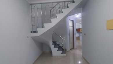 Disewakan Rumah Siap Huni Daerah Jelambar