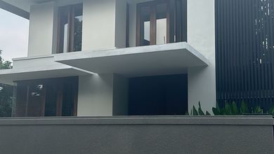 Rumah Cantik Modern 2lt Di Bintaro Rumah SHM di Puri Bintaro, Sawah Baru, Ciputat, Kota Tangerang Selatan, Banten, Kota Tangerang Selatan, Ciputat, Sawah Baru, Banten, 15413, Bintaro Bagus