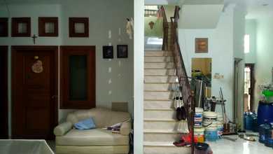 Rumah Alam Indah Cipondoh 2 Lantai Bagus 