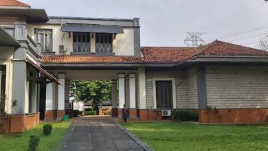 Di Jual Rumah Mewah Rapi Nyaman Cinere 