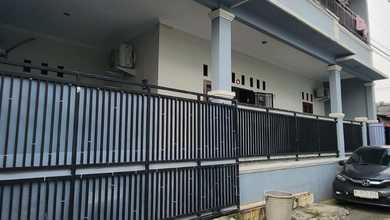 Rumah Semi Furnished Bagus SHM Bekasi Kota, Bekasi