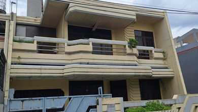 Dijual Cepat Rumah 2 Lantai, di Green Garden ~ Daan Mogo