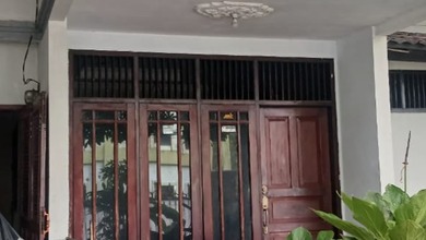 Dijual Rumah di Daerah Taman Anggrek. Luas 10X30m SHM