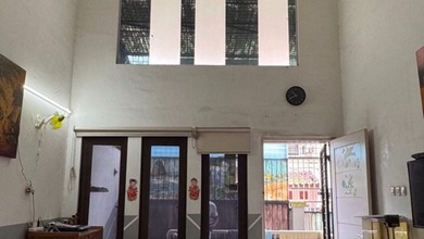 Dijual Rumah 3 Lantai di Jl Indraloka Jelambar