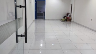 Ruko 2 Lantai di Taman Semanan Indah. Siap Pakai