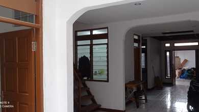 Dijual Rumah di Komplek Kosambi Baru. Baru Renovasi